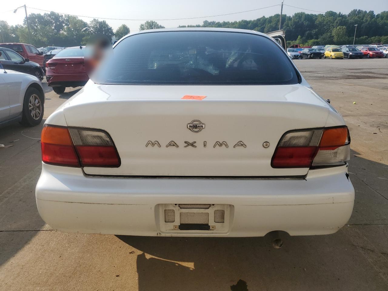 JN1CA21D8ST024476 1995 Nissan Maxima Gle