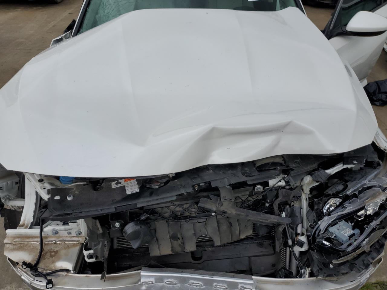 1HGCV1F15KA108505 2019 Honda Accord Lx