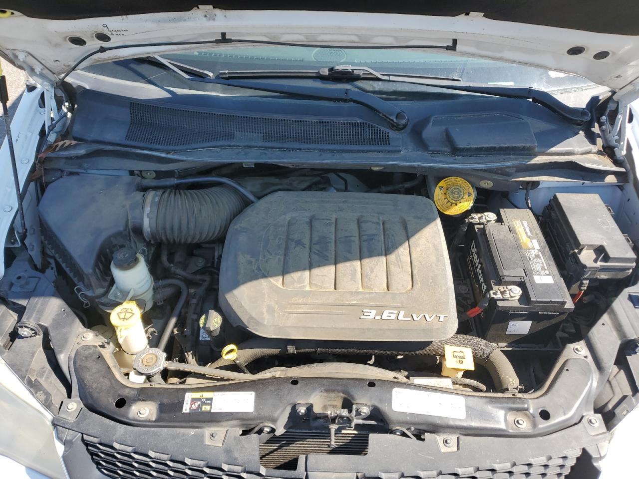2014 RAM Cargo Van Tradesman - Image 12