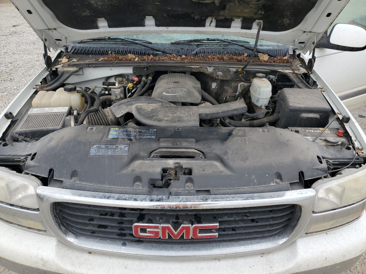 2005 GMC Yukon VIN: 1GKEK13T45J261827 Lot: 64165874