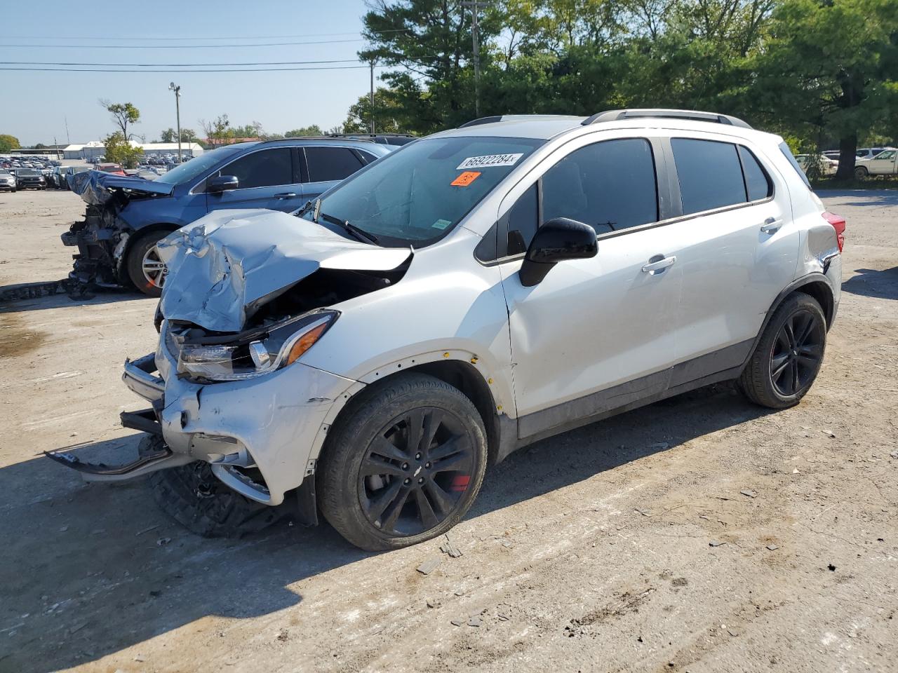 KL7CJLSB0MB316757 2021 CHEVROLET TRAX - Image 1