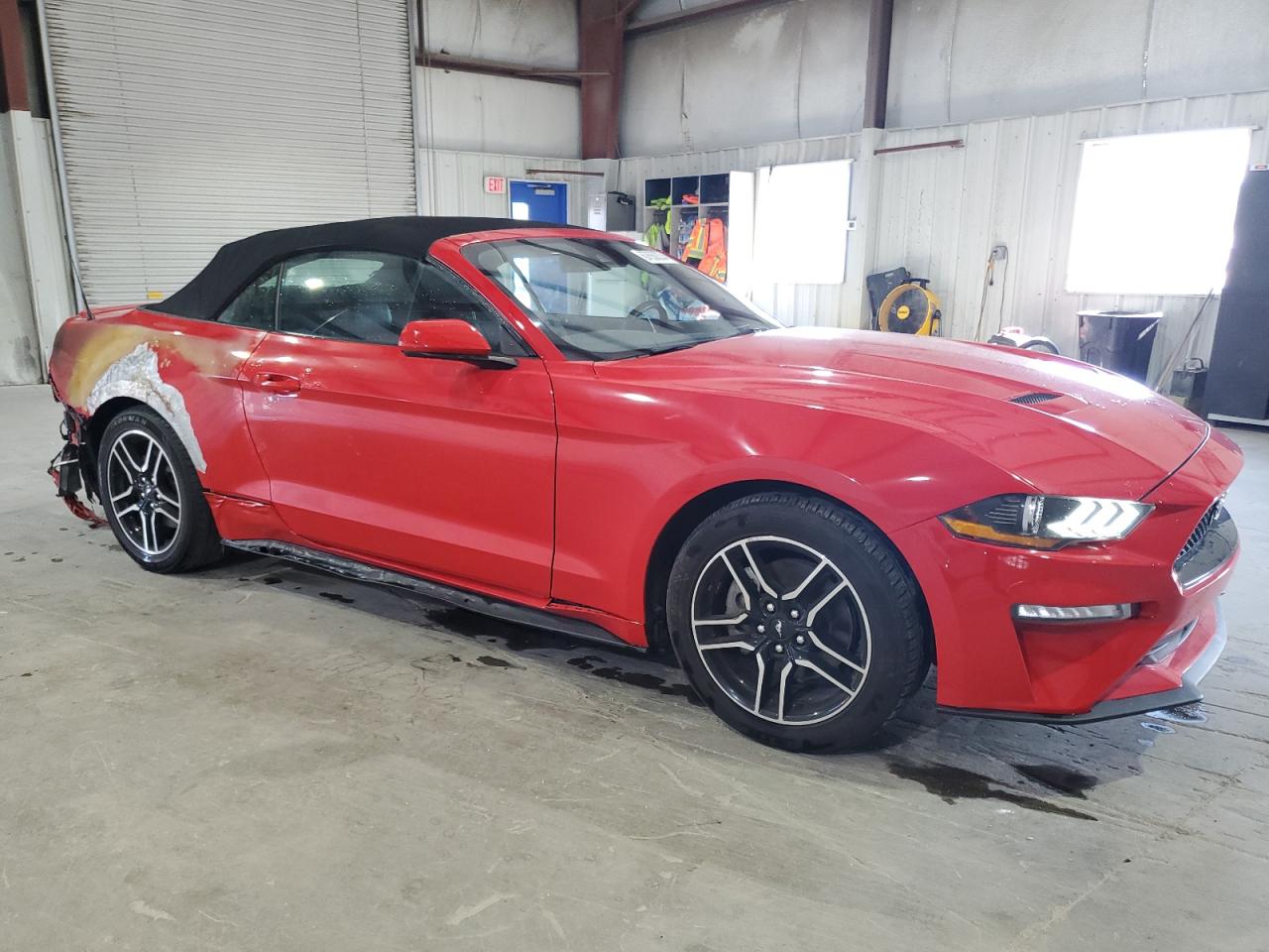 2022 Ford Mustang - Image 4
