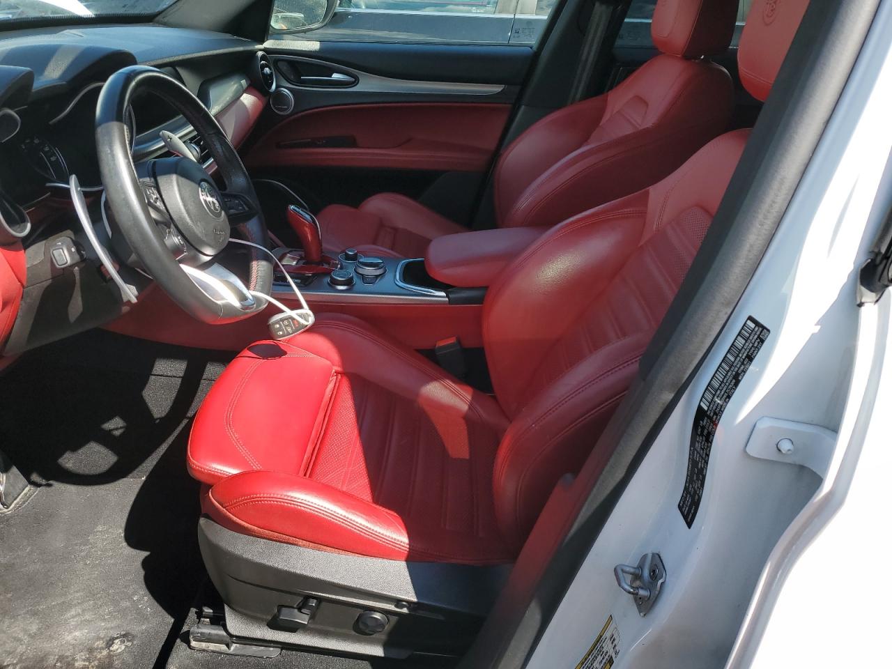 2020 Alfa Romeo Stelvio Ti VIN: ZASPAKBN0L7C76309 Lot: 63496234