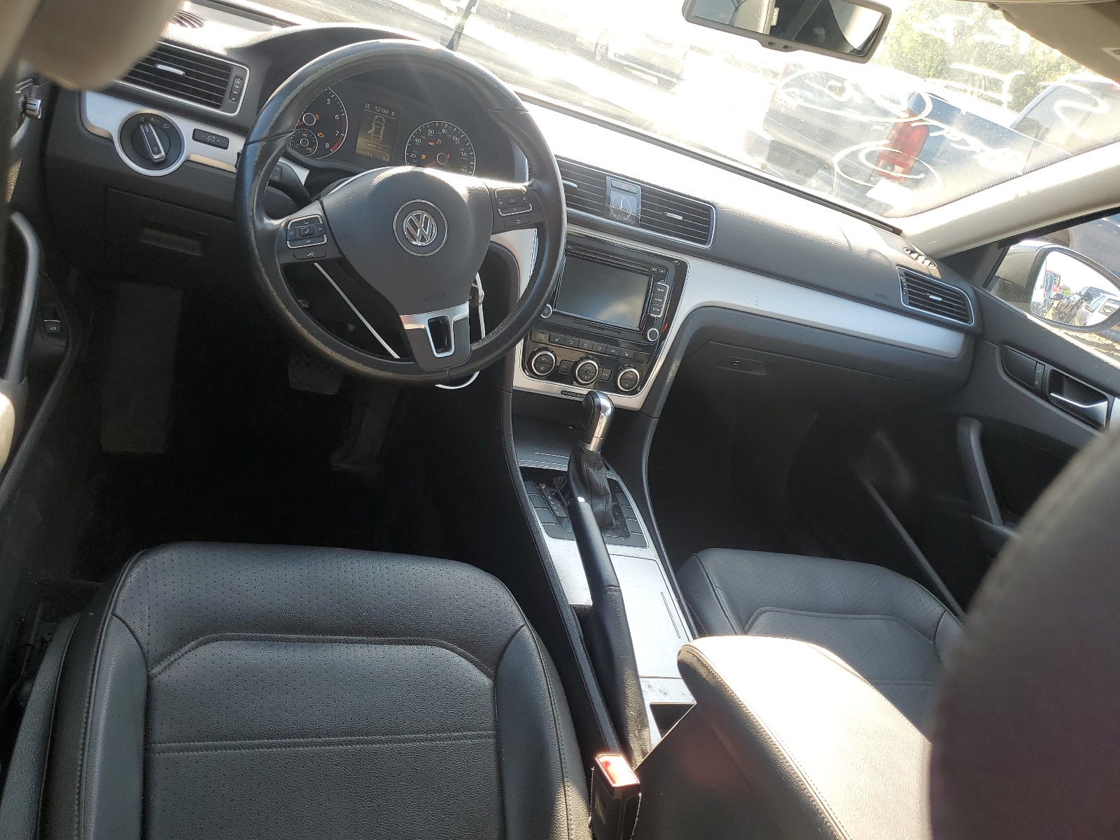 1VWBP7A31CC100999 2012 Volkswagen Passat Se