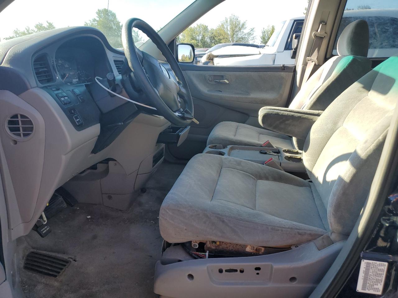 5FNRL188X4B111922 2004 Honda Odyssey Ex