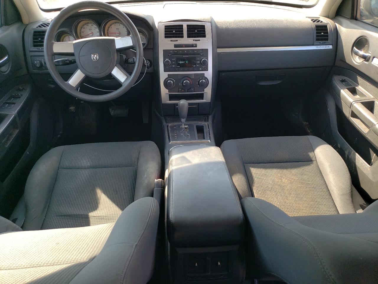 2010 Dodge Charger - Image 8