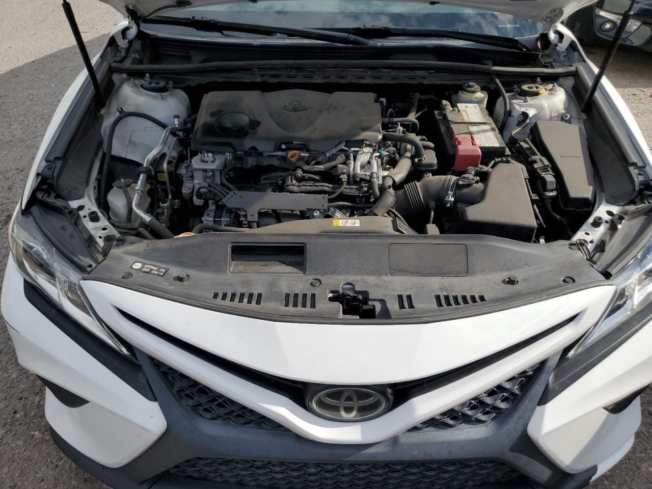 4T1B11HK7JU620528 2018 Toyota Camry L