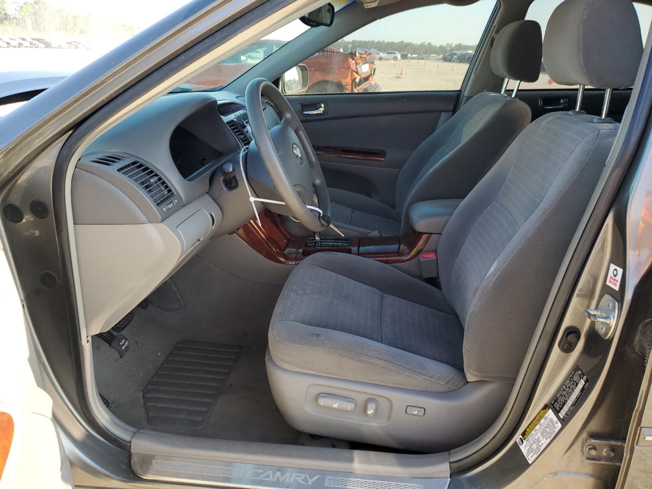 2005 Toyota Camry Le VIN: 4T1BE32K55U612667 Lot: 67480194