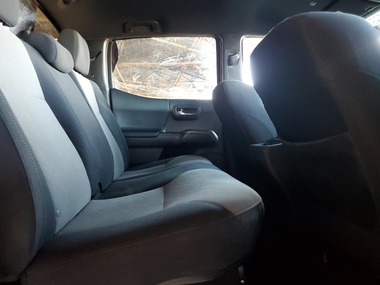 2022 Toyota Tacoma Double Cab VIN: 3TMCZ5AN3NM501057 Lot: 65985934