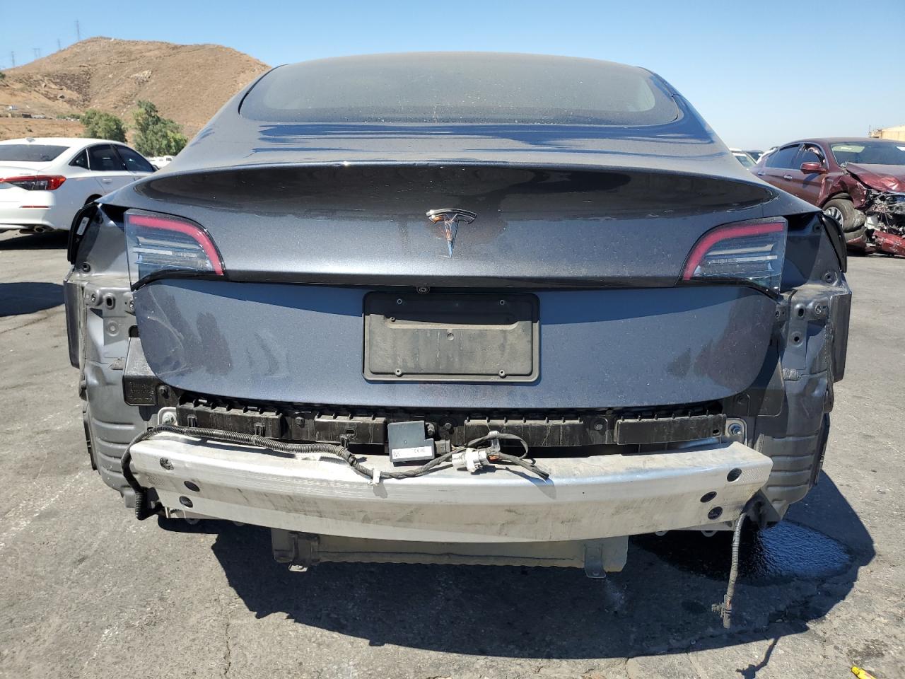 5YJ3E1EAXKF425364 2019 Tesla Model 3