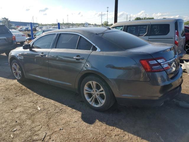  FORD TAURUS 2018 Серый