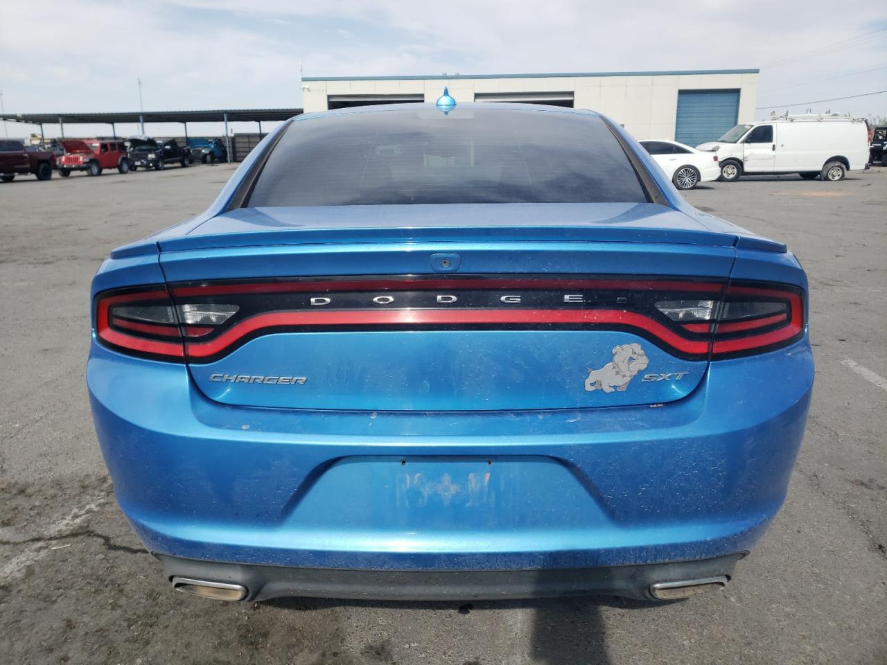 2C3CDXHG0FH815772 2015 Dodge Charger Sxt