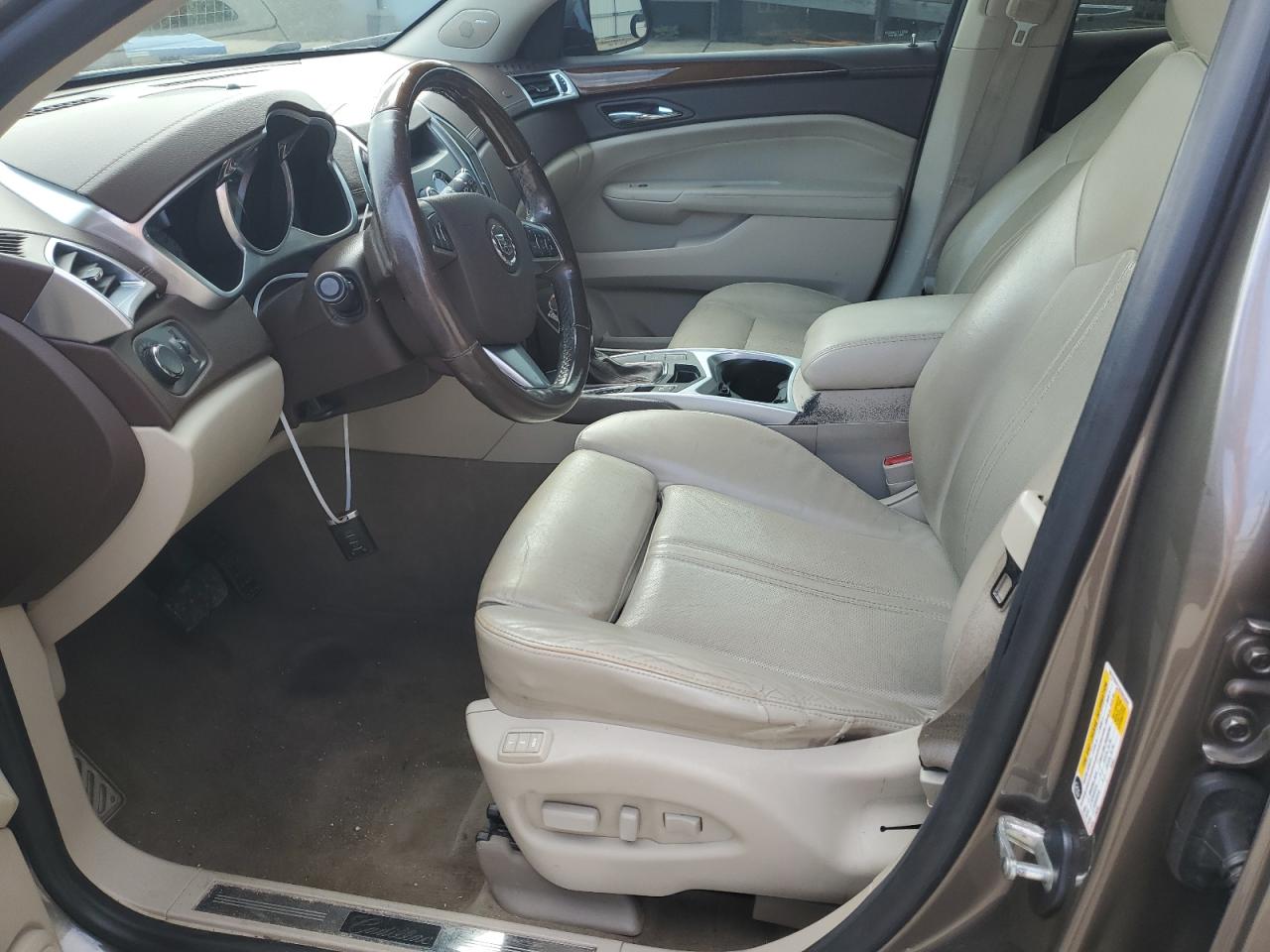 3GYFNAEY2BS663690 2011 Cadillac Srx Luxury Collection