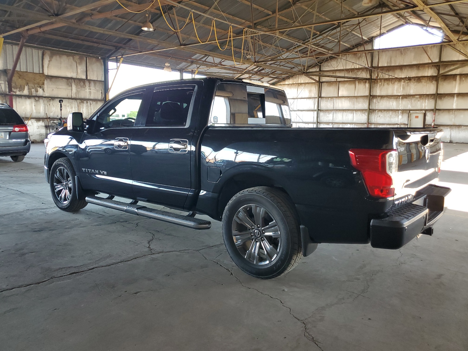 2019 Nissan Titan Platinum Reserve vin: 1N6AA1E68KN516517