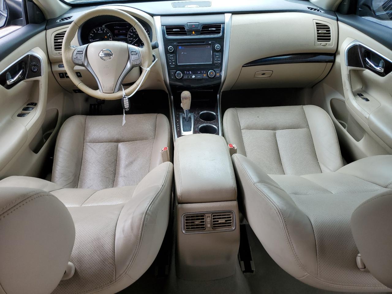 2013 Nissan Altima - Image 8