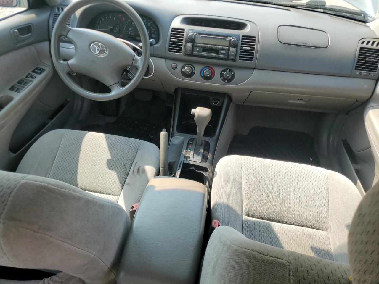 2004 Toyota Camry Le VIN: 4T1BE32K44U926082 Lot: 65533994