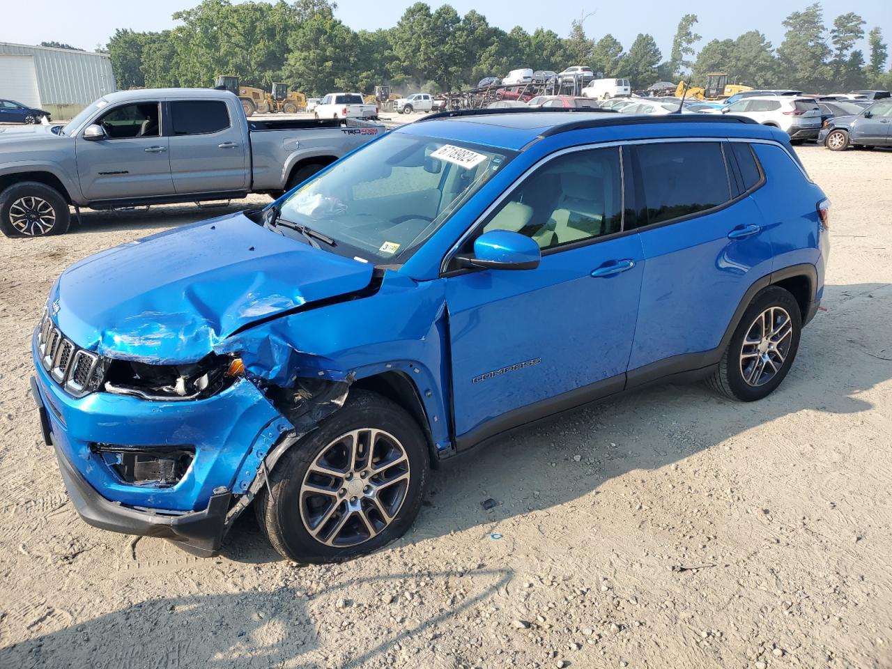 3C4NJCBBXJT461147 2018 JEEP COMPASS - Image 1