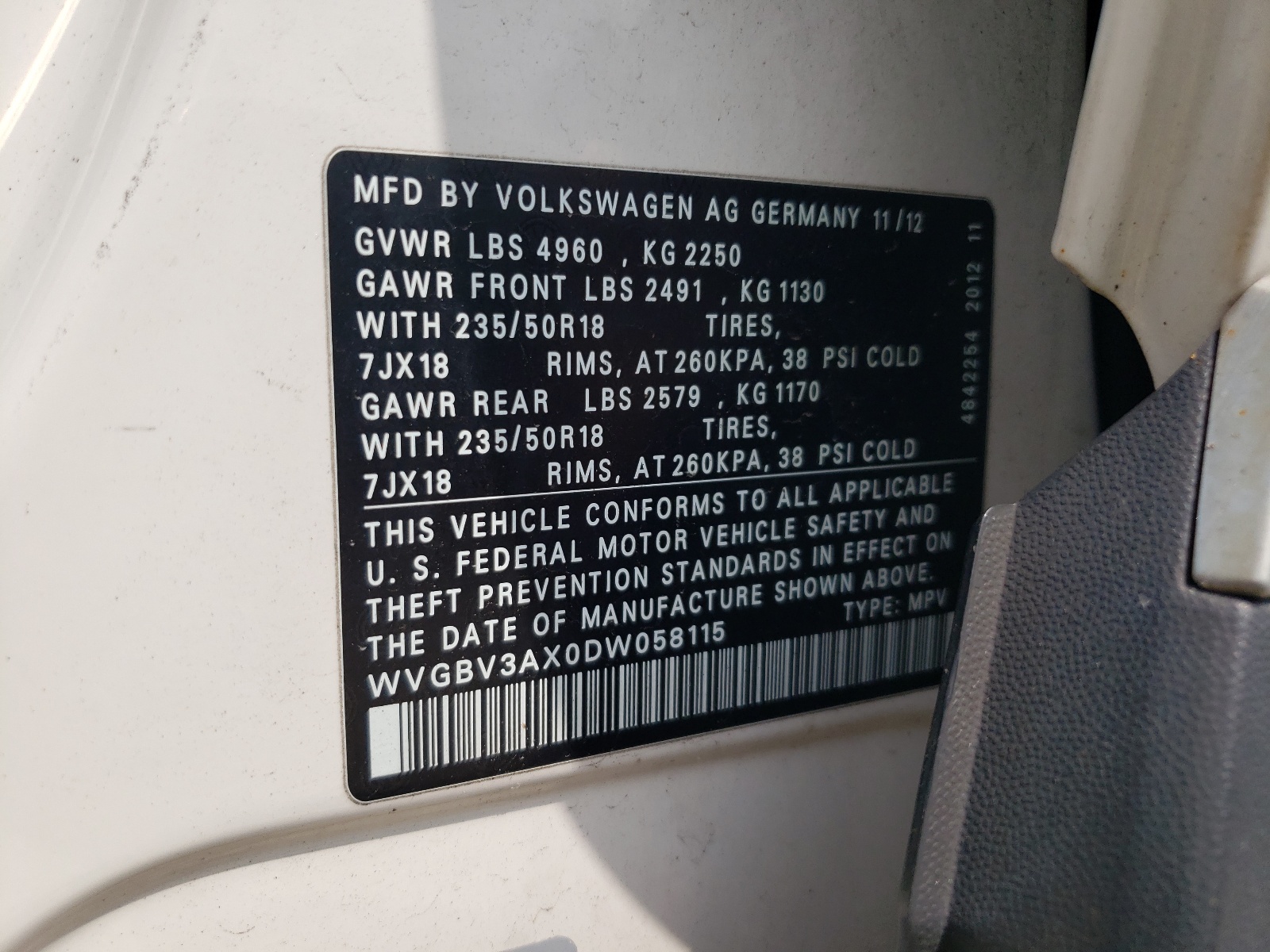 WVGBV3AX0DW058115 2013 Volkswagen Tiguan S