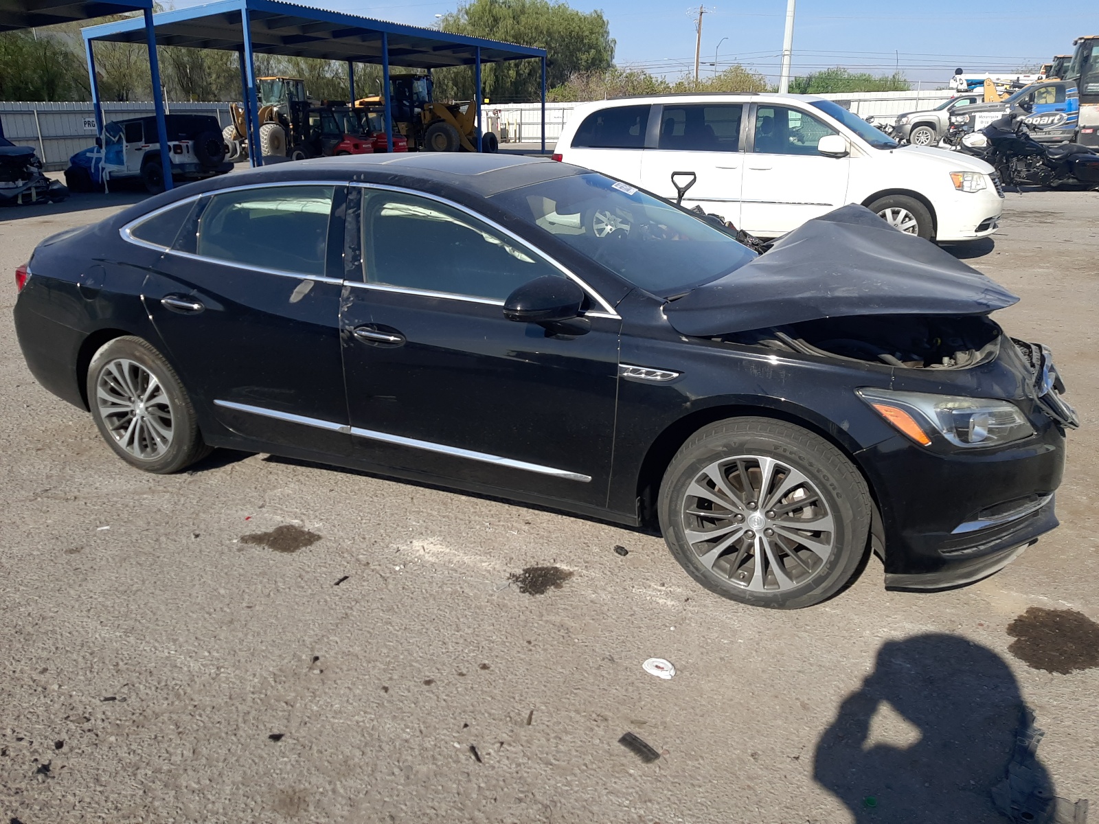 2017 Buick Lacrosse Essence vin: 1G4ZP5SSXHU210023