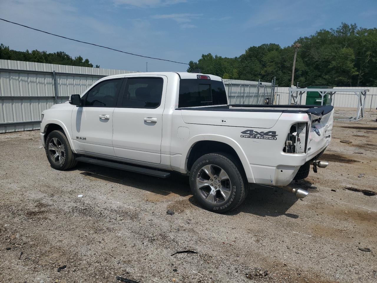 2020 RAM 1500 - Image 2