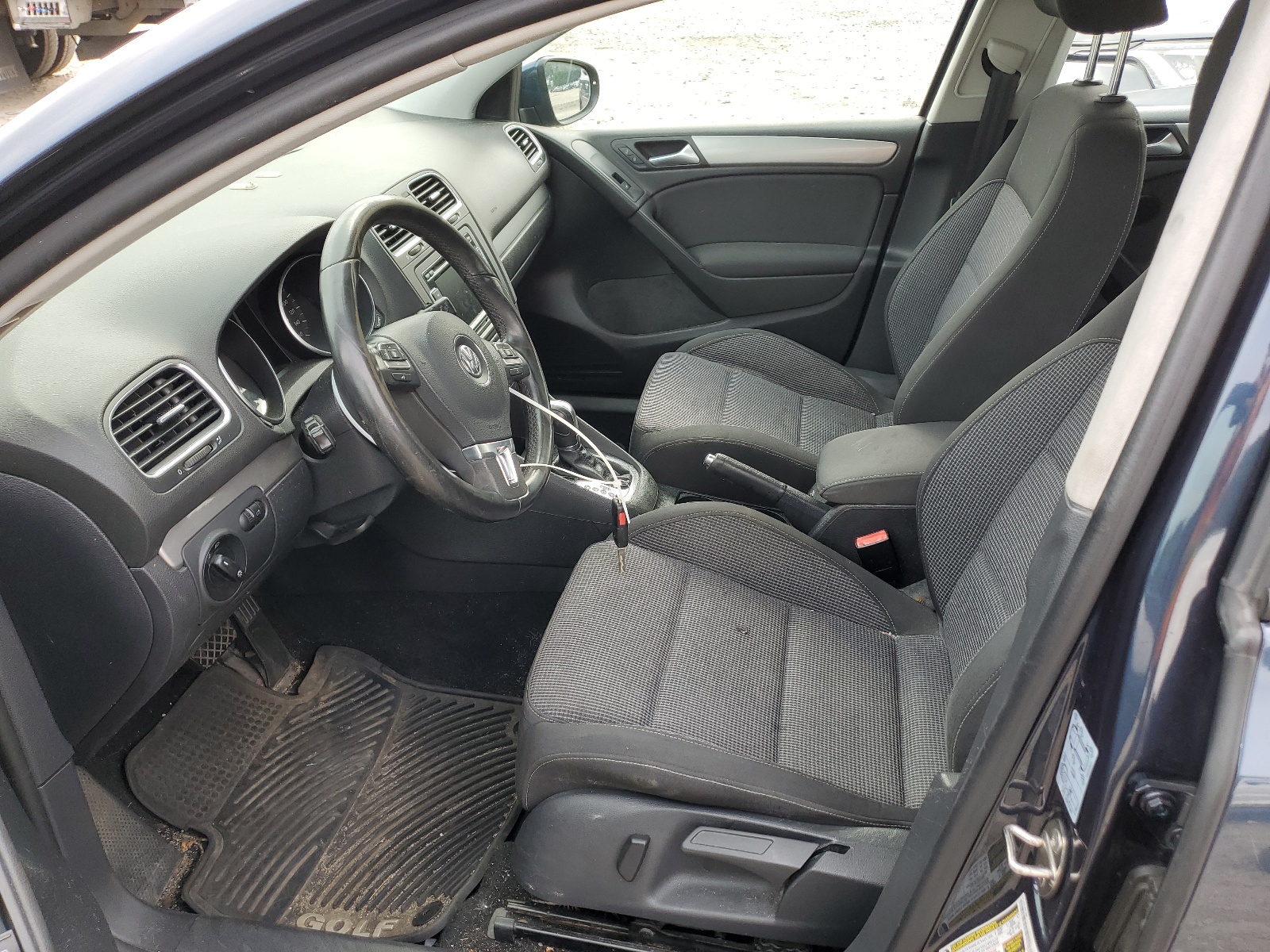 WVWDB7AJXEW010549 2014 Volkswagen Golf