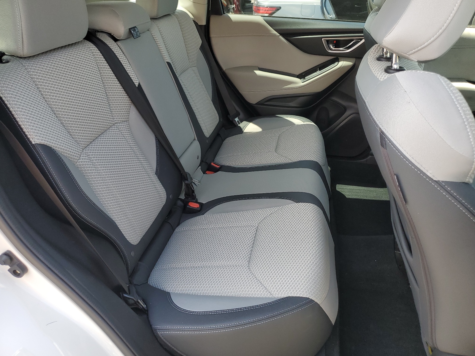 JF2SKAJC7LH464945 2020 Subaru Forester Premium