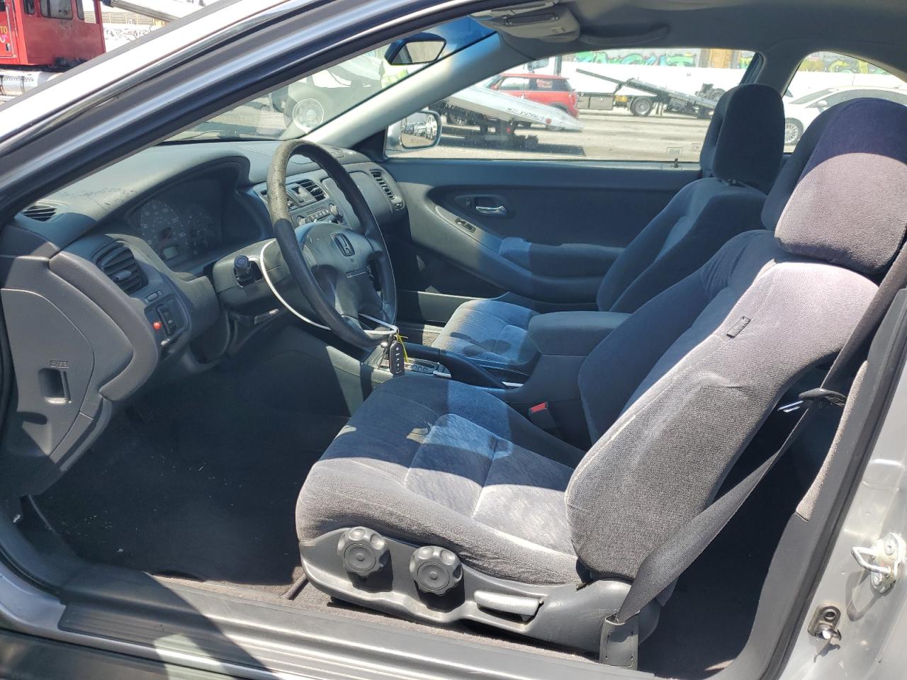 2001 Honda Accord Lx VIN: 1HGCG329X1A006410 Lot: 66742544