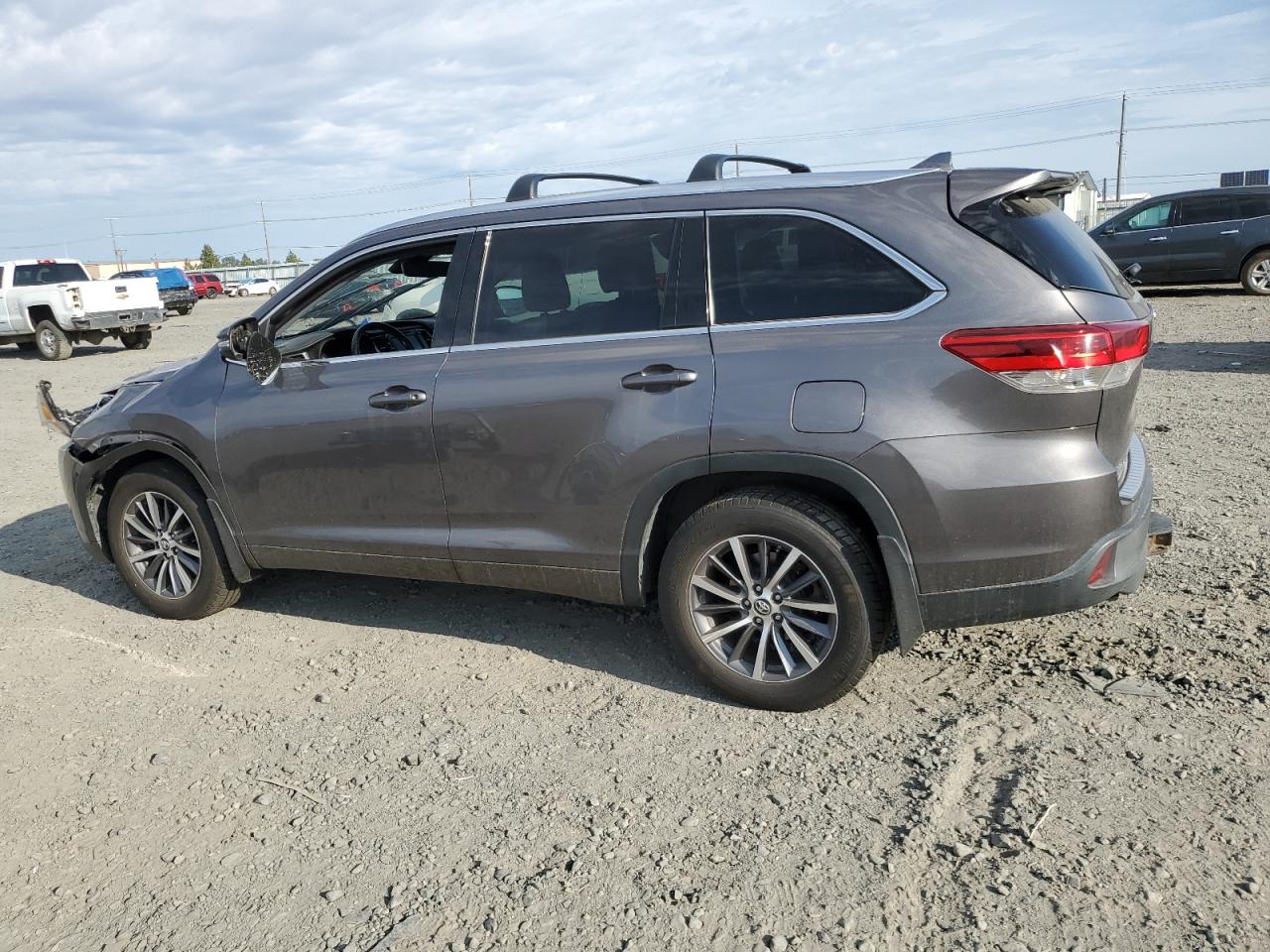 2017 Toyota Highlander Se VIN: 5TDJZRFH5HS406781 Lot: 68682654