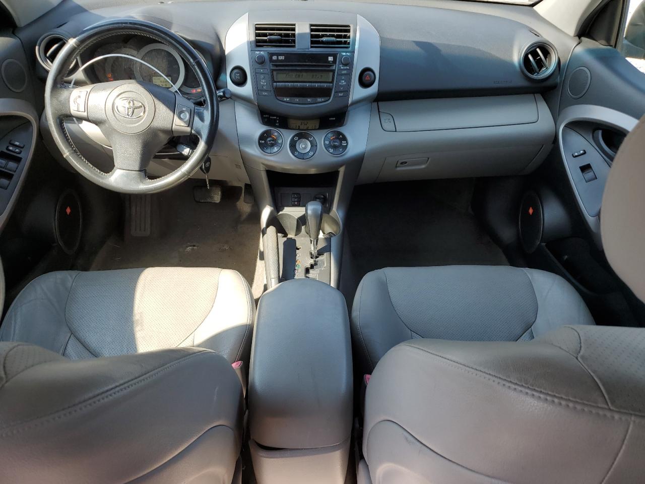 2008 Toyota Rav4 Limited VIN: JTMBD31V886059038 Lot: 65966564