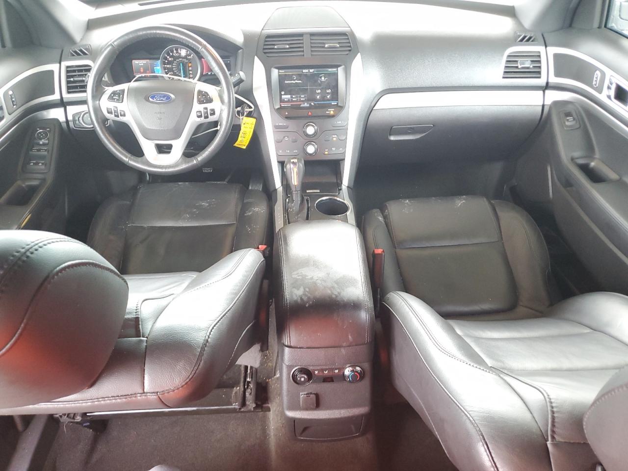 2014 Ford Explorer - Image 8