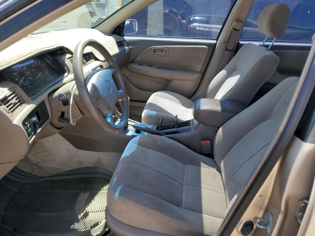 2000 Toyota Camry - Image 7