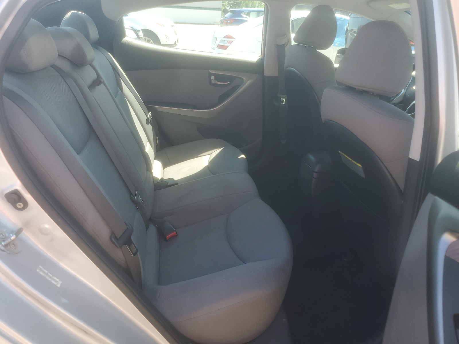 KMHDH4AE7CU378563 2012 Hyundai Elantra Gls