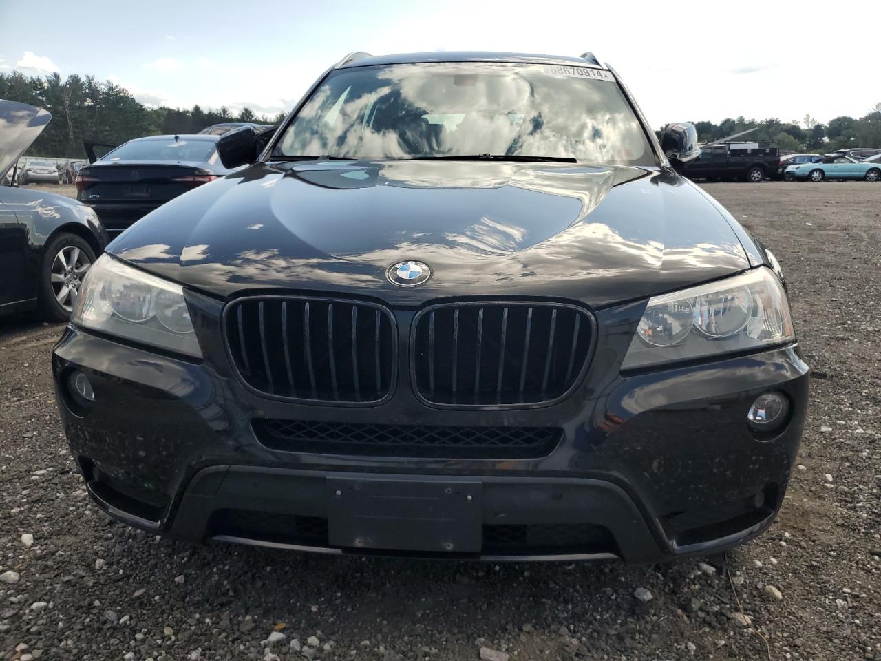 VIN 5UXWX9C58E0D17275 2014 BMW X3 no.5