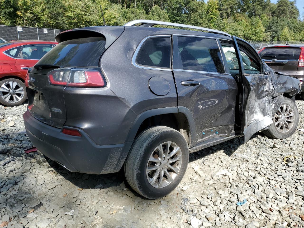 2019 Jeep Cherokee Latitude Plus VIN: 1C4PJMLX4KD219325 Lot: 68665854