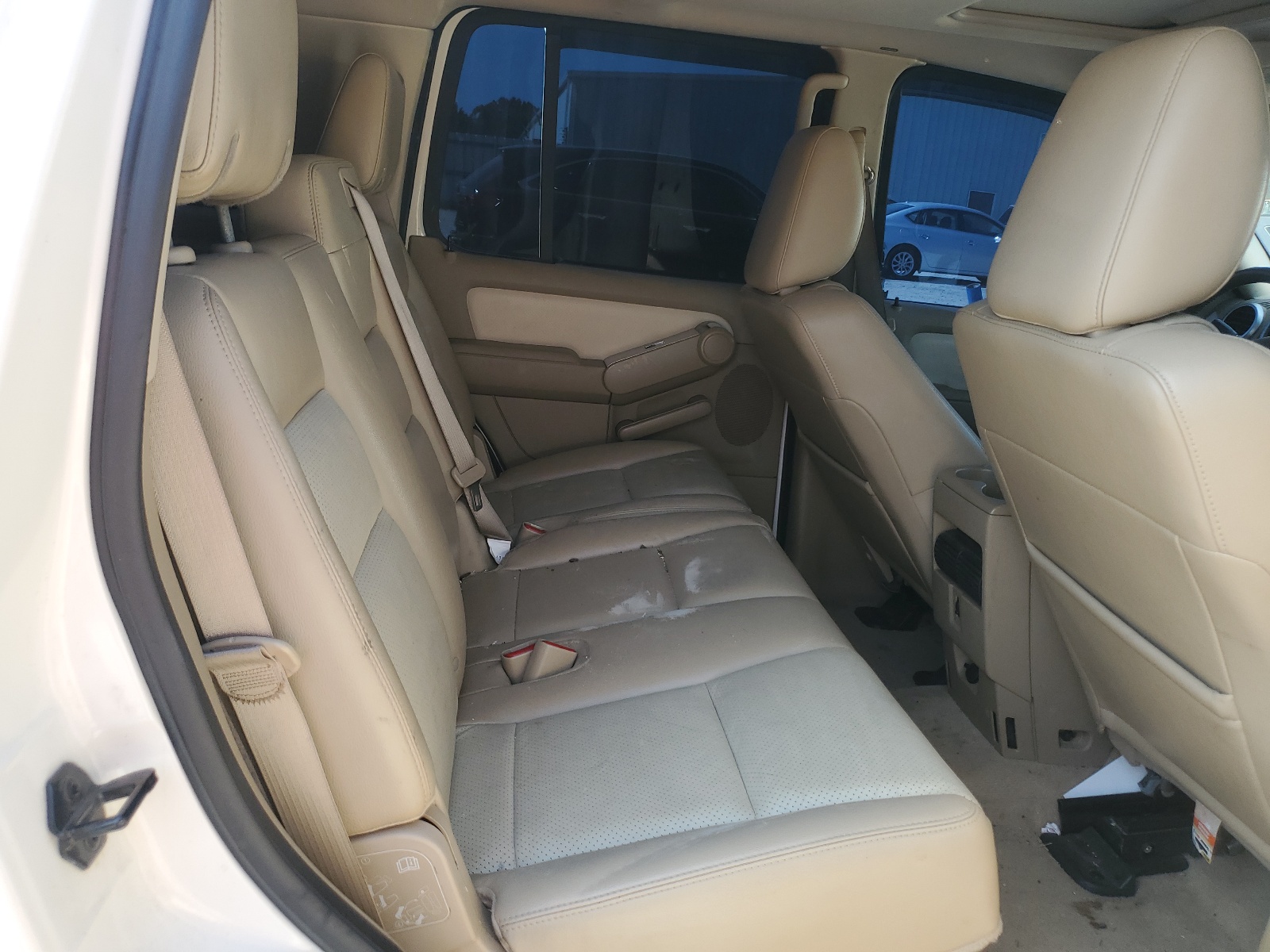 4M2EU38E09UJ02913 2009 Mercury Mountaineer Premier