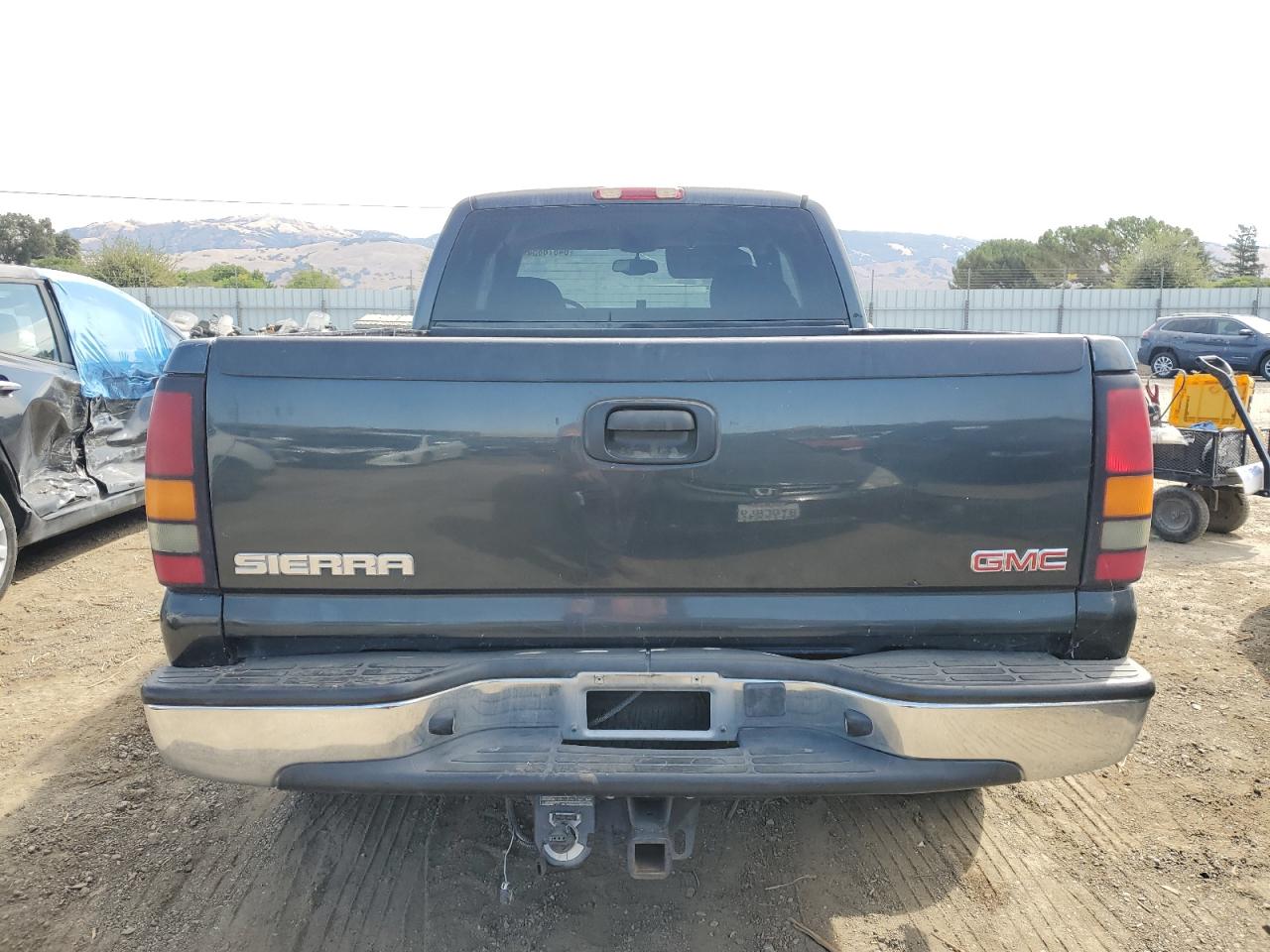 2004 GMC New Sierra C1500 VIN: 2GTEC19T541288950 Lot: 64876854