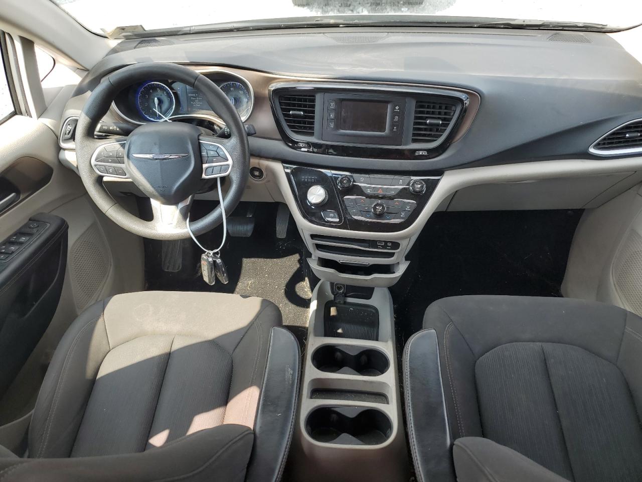 2017 Chrysler Pacifica Lx VIN: 2C4RC1CG7HR771375 Lot: 62419674