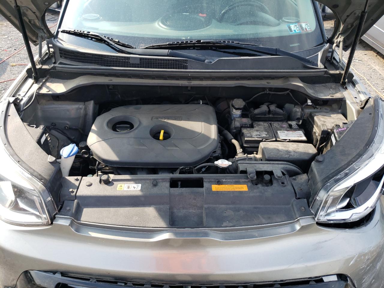 2016 Kia Soul + VIN: KNDJP3A54G7374379 Lot: 65941104