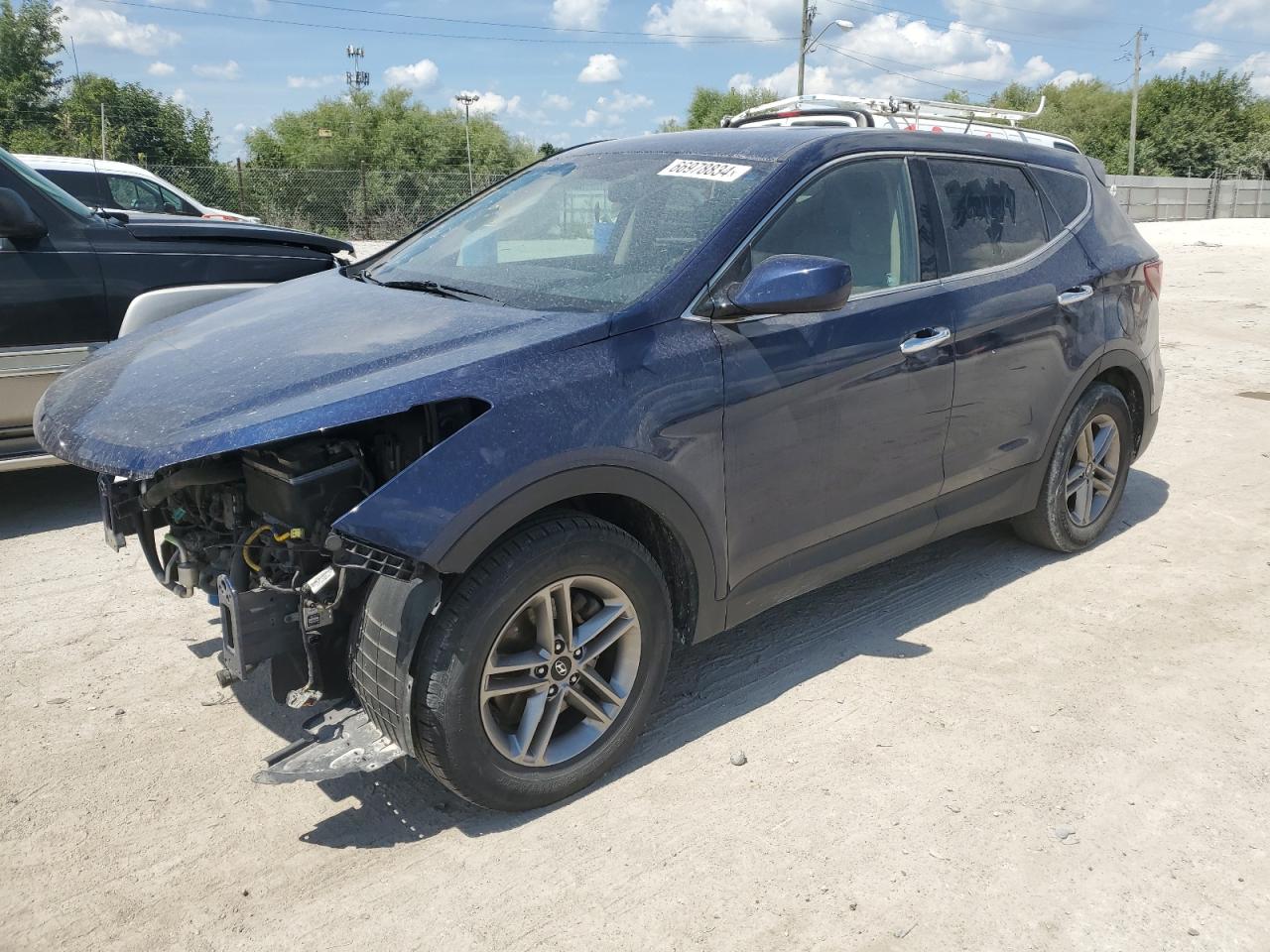 5XYZT3LB8JG562124 2018 HYUNDAI SANTA FE - Image 1