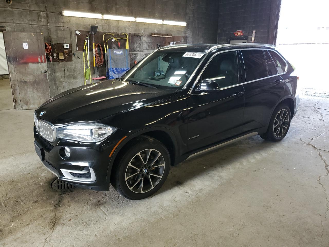 5UXKR0C57H0V67211 2017 BMW X5 - Image 1