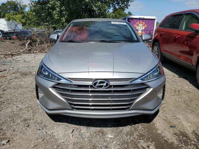  HYUNDAI ELANTRA 2020 Srebrny