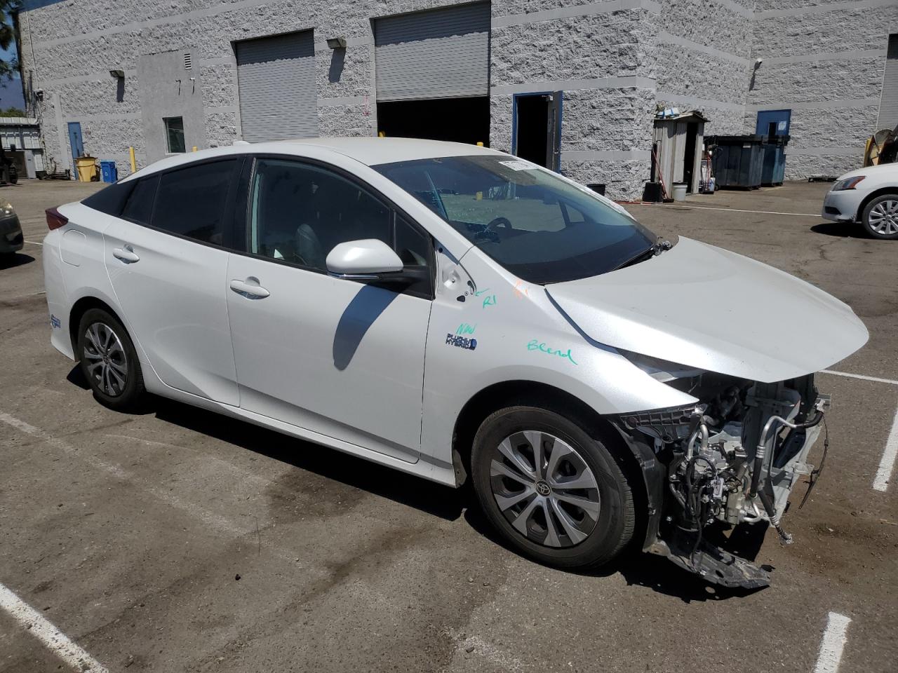 JTDKAMFP3M3196022 2021 Toyota Prius Prime Le