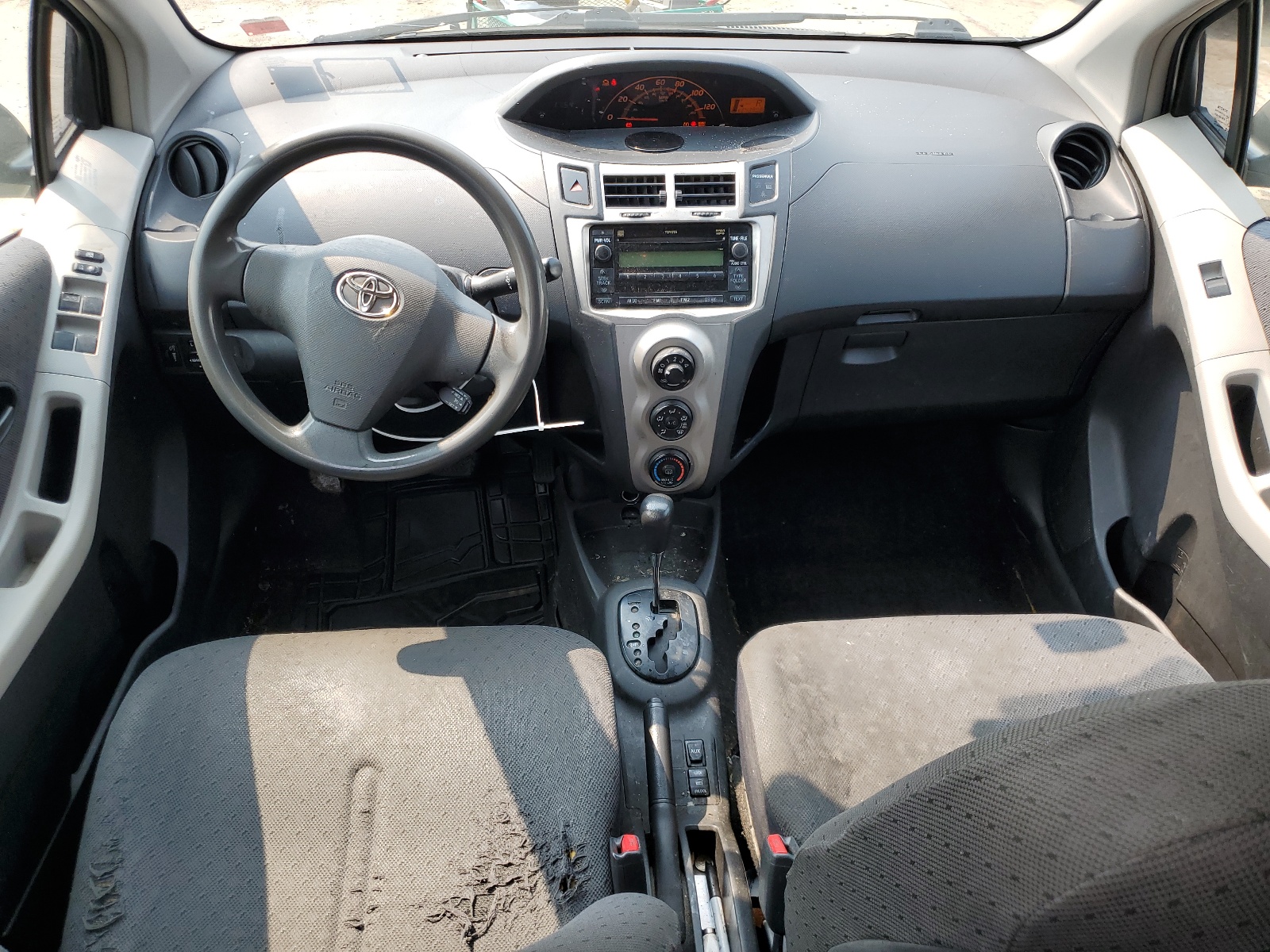 JTDKT4K32A5301887 2010 Toyota Yaris