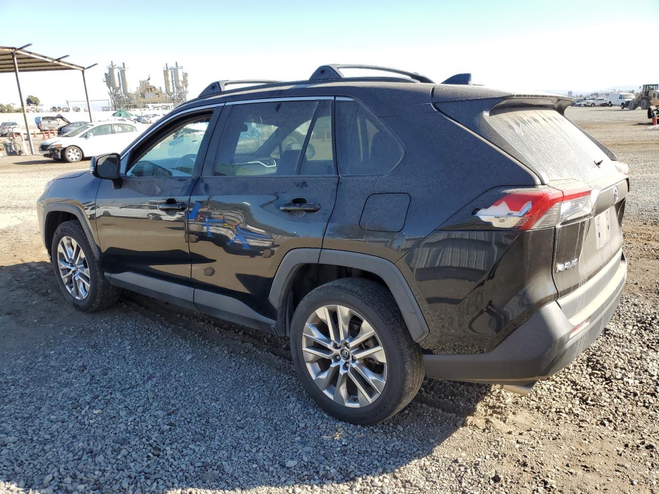 2020 Toyota RAV 4 - Image 2