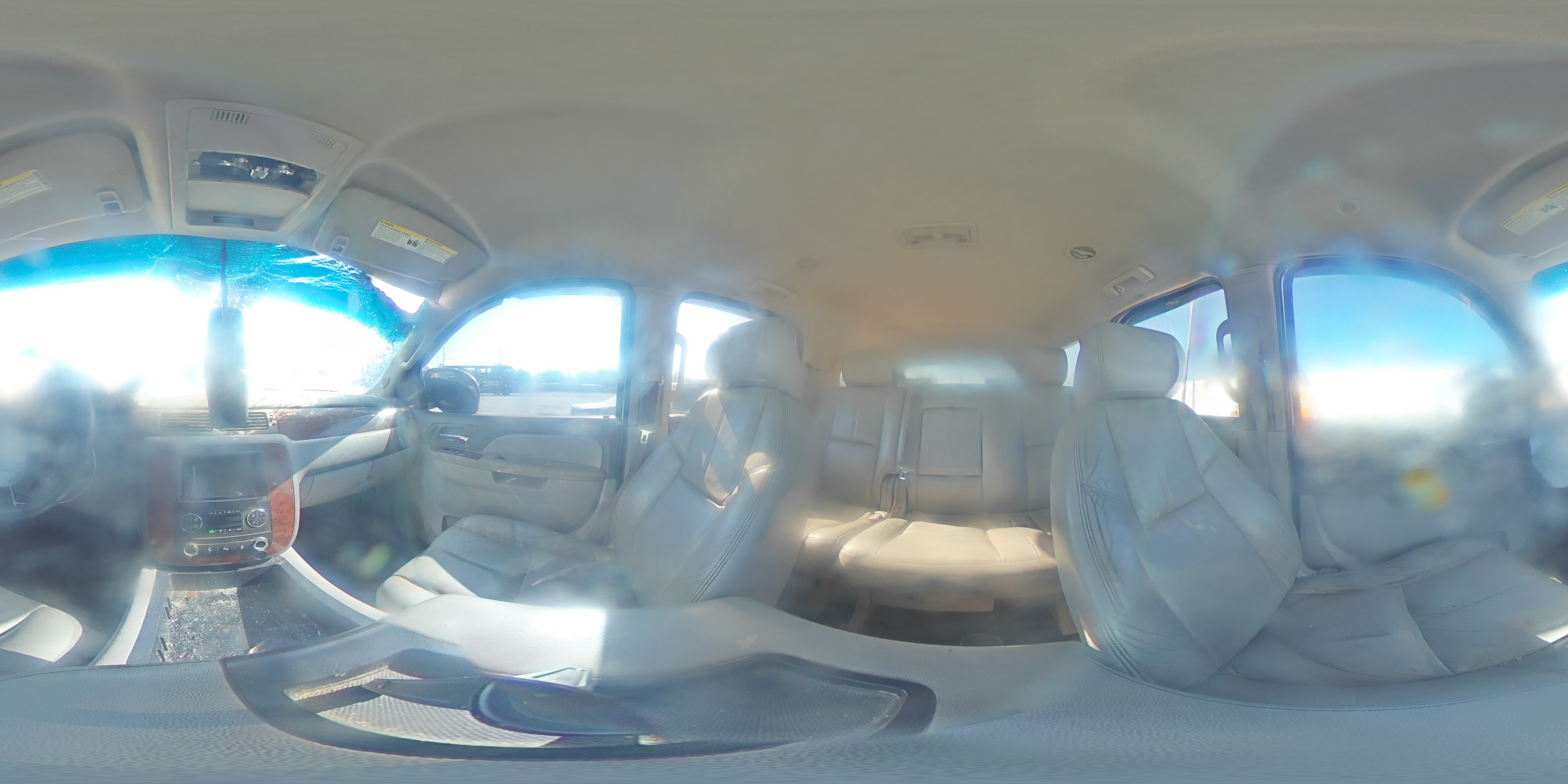 2014 Chevrolet Tahoe - Image 13