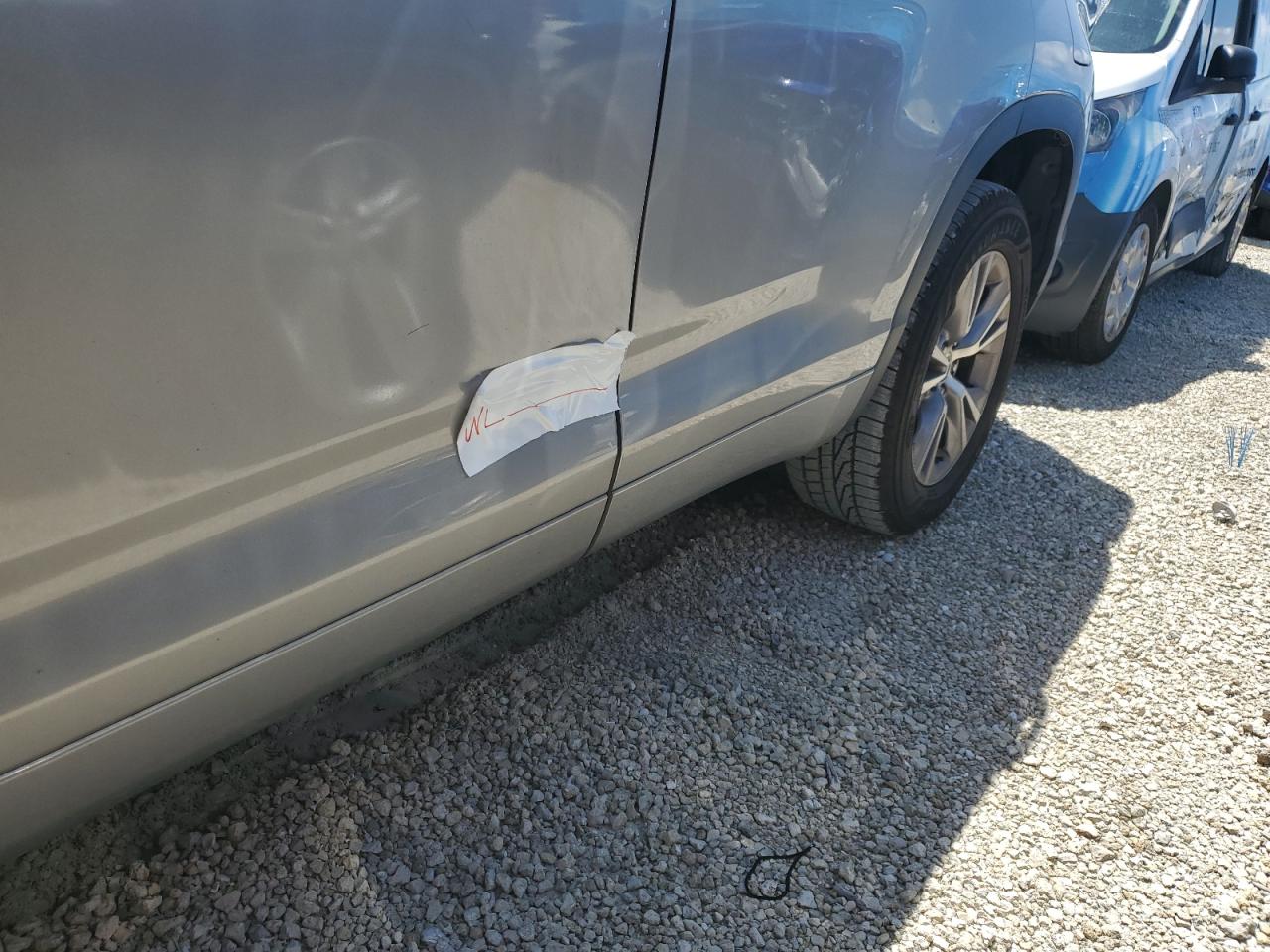 2015 Toyota Highlander Le VIN: 5TDZKRFH6FS060695 Lot: 66956024