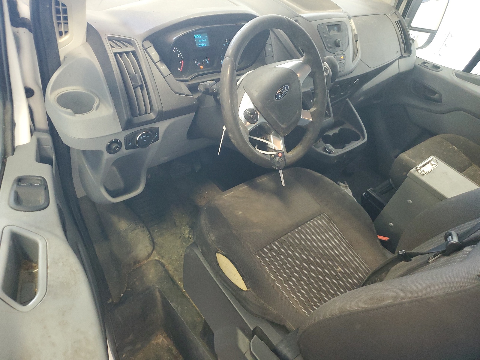 1FTYE1ZM3HKB35098 2017 Ford Transit T-150