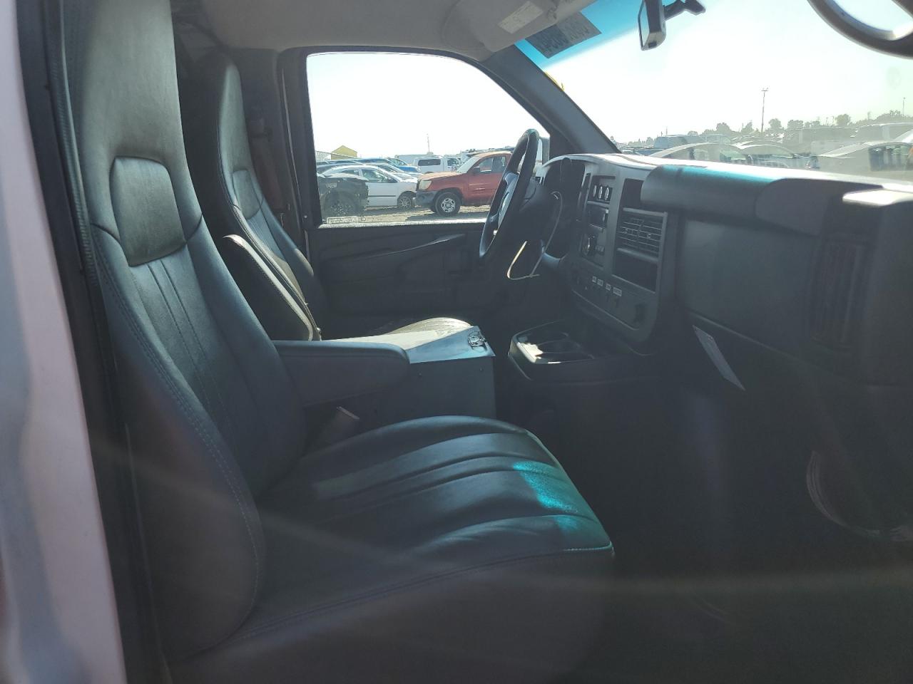 2013 Chevrolet Express G2500 VIN: 1GCWGFCB7D1902523 Lot: 68659694