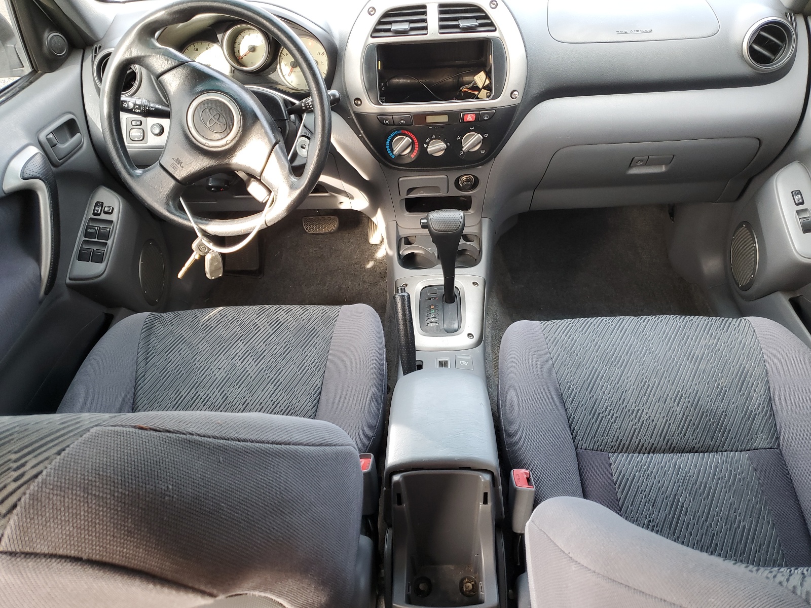 JTEGH20V726005187 2002 Toyota Rav4