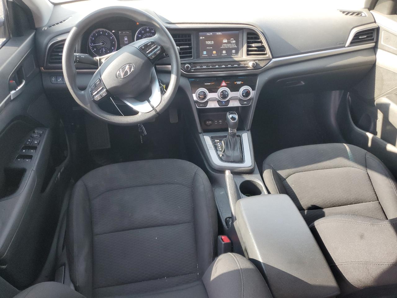 5NPD84LF2KH437134 2019 Hyundai Elantra Sel